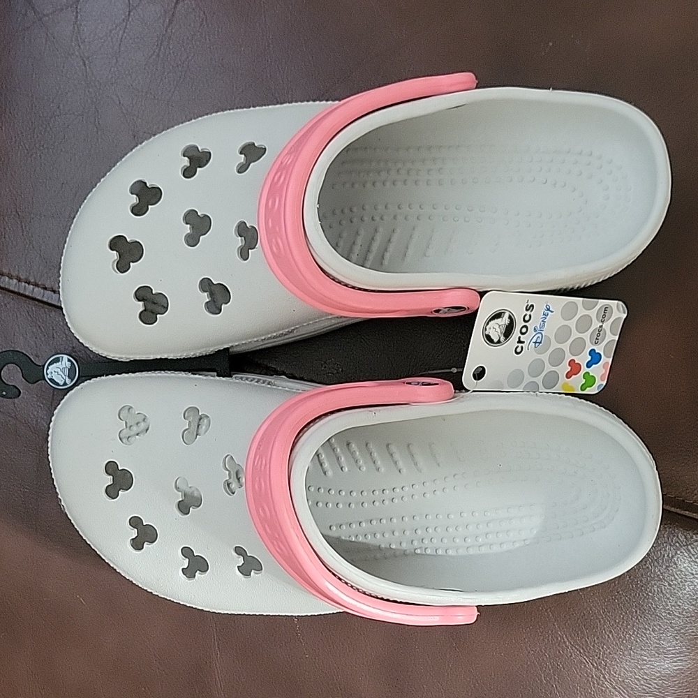 Mickey mouse disney Crocs white and pink nwt size 8-9 women's